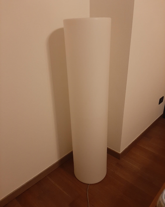 Lampada da pavimento