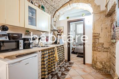 Bilocale ristrutturato nel quartiere Castello