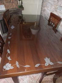 Tavolo in noce allungabile (160-200cm)+4 sedie