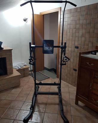 Stazione fitness multifunzionale