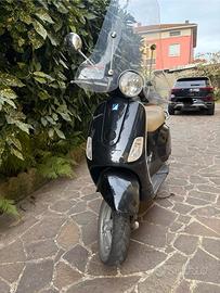 Piaggio Vespa 50 LX - 2006