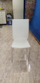 Sedie bianche in pelle 