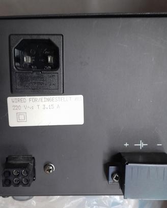 Alimentatore Motorola per Ricetrasmittente MCMicro