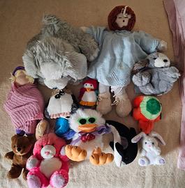 Lotto di peluche e bambole: n. 12 pezzi