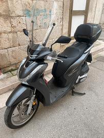 Honda SH 150i ABS ( Unico Propietario)
