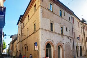 Trilocale centrale Fano