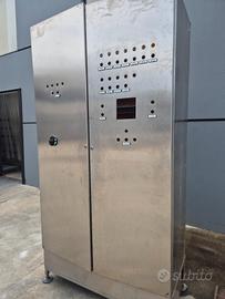 Armadio elettrico in acciaio