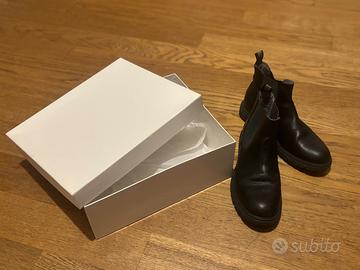 Stivaletti neri in vera pelle Piedini Fini