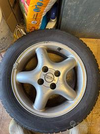 Cerchi in lega opel tigra.