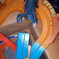 Hot Wheels pista dello scorpione + automobiline