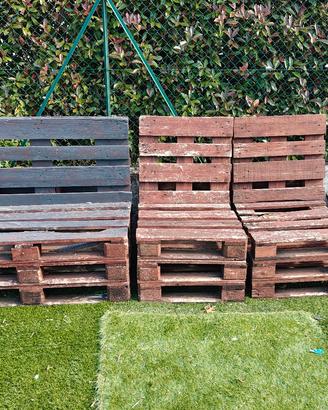 Salotto da giardino con i bancali 