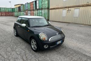 Mini 1.6 16V Cooper PELLE