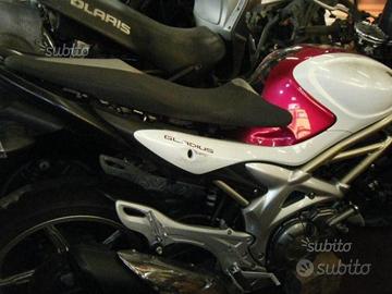 Ricambi suzuki gladius 650