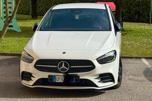 Mercedes B180 Premium AMG Line