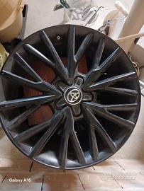 4 Cerchi in Lega Originali Toyota R18 Attacco ET50