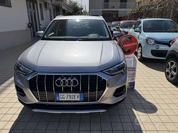 AUDI Q3 35 2.0 tdi s-tronic