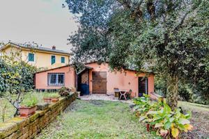Casa indipendente alla Pari
