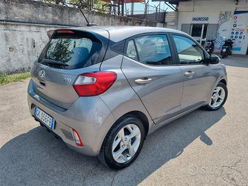 hyundai i10 - IN GRANZIA