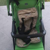 Passeggino ultraleggero Chicco + accessori