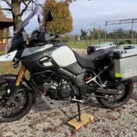 Suzuki V Strom DL 1000