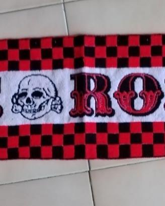 sciarpa lana ricamata brigate rossonere Milan