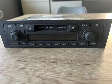 Autoradio Audi Chorus. (Audi A3 8P)