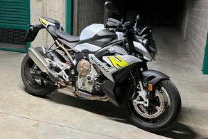 BMW S1000R