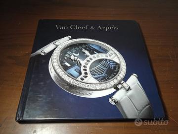 VAN CLEEF & ARPELS - Watch Collection Book