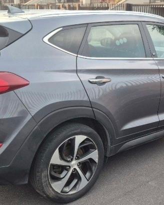 Hyundai Tucson  1.7 CRDi 141cv Sound Edition