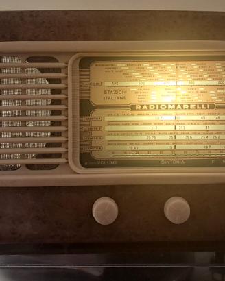 Radio Marelli di dimension contenute