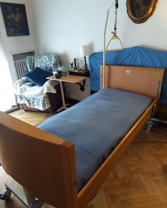 LETTO ELETTRICO CON SPONDE E ALZAMALATI