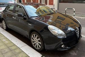Alfa Romeo Giulietta 1.6 JTDm-2 105 CV Distinctive