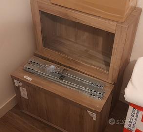 Pensili Ikea con vetrine