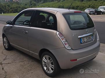 Lancia Ypsilon Fiat 1.3 multijet 2007