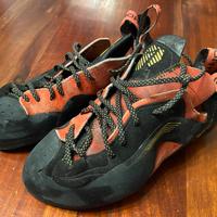 Scarpette arrampicata la sportiva testarossa