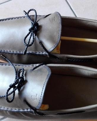 TODS mocassini in pelle con laccetto