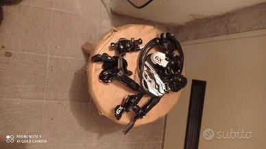 gruppo Sram X9  10x2 con freni a disco pronti