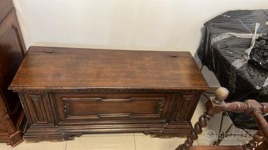Cassapanca Antica in Legno