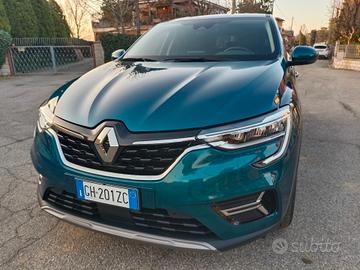 Renault Arkana Hybrid 145 CV Intens
