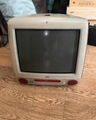 IMac G3 rosso anno 2000