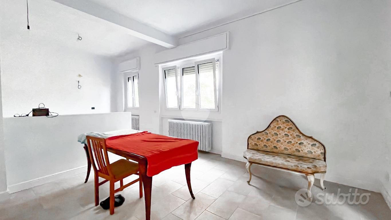 VILLA SINGOLA A CHIARI - Vista 4