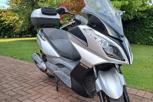 Scooter Kymco Downtown 300i