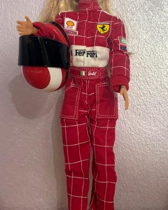 Barbie scuderia Ferrari .Dell’anno 2000.