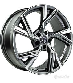 Treno gomme completo di cerchi in lega