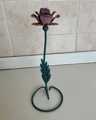 Rosa in ferro battuto artigianale