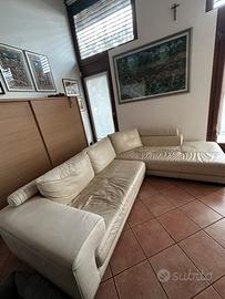 Divano pelle bianco