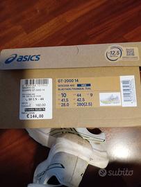 ASICS GT-2000. 14