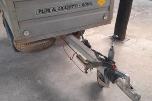 Carrello rimorchio per auto