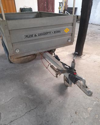 Carrello rimorchio per auto