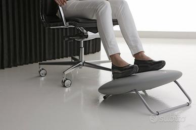 POGGIAPIEDI REGOLABILE DI DESIGN PER SMART WORKING
